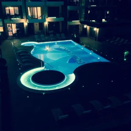 Boulevard Sea Residenz 300 Meter Zum Sandstrand 5* Sunny Beach