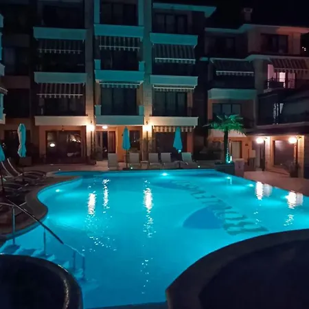 Boulevard Sea Residenz 300 Meter Zum Sandstrand Hotel 5*