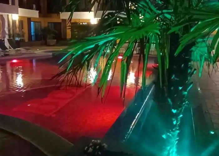 Boulevard Sea Residenz 300 Meter Zum Sandstrand Hotel 5*