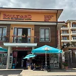 Boulevard Sea Residenz 250 Meter Zum Sandstrand ホテル サニービーチ